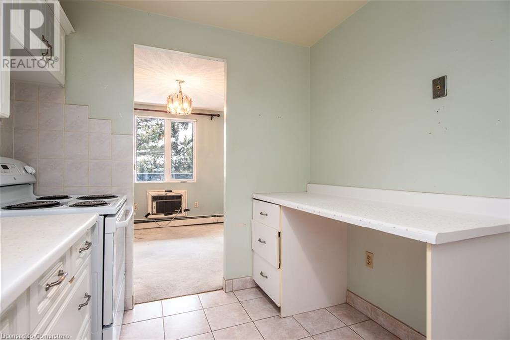 279 Chandler Drive Unit# 403, Kitchener, Ontario  N2E 1X6 - Photo 23 - 40739977