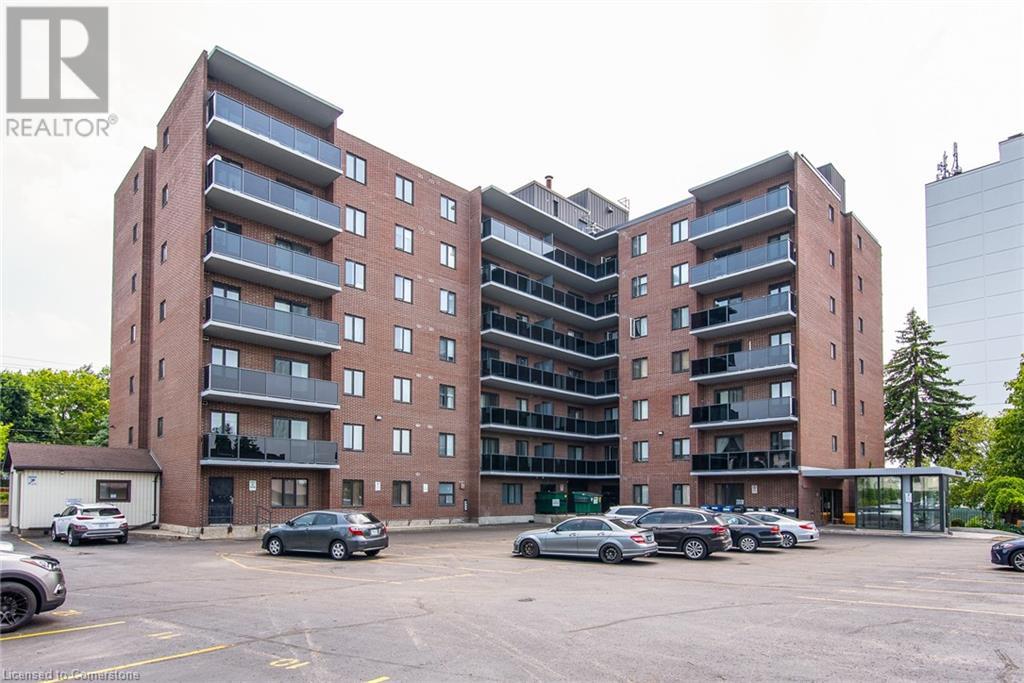279 Chandler Drive Unit# 403, Kitchener, Ontario  N2E 1X6 - Photo 5 - 40739977