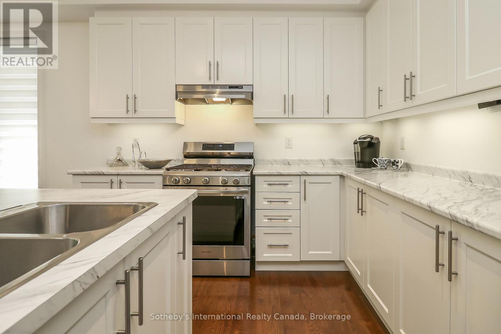 36 Kirby Avenue, Collingwood, Ontario  L9Y 3W8 - Photo 12 - S12224057