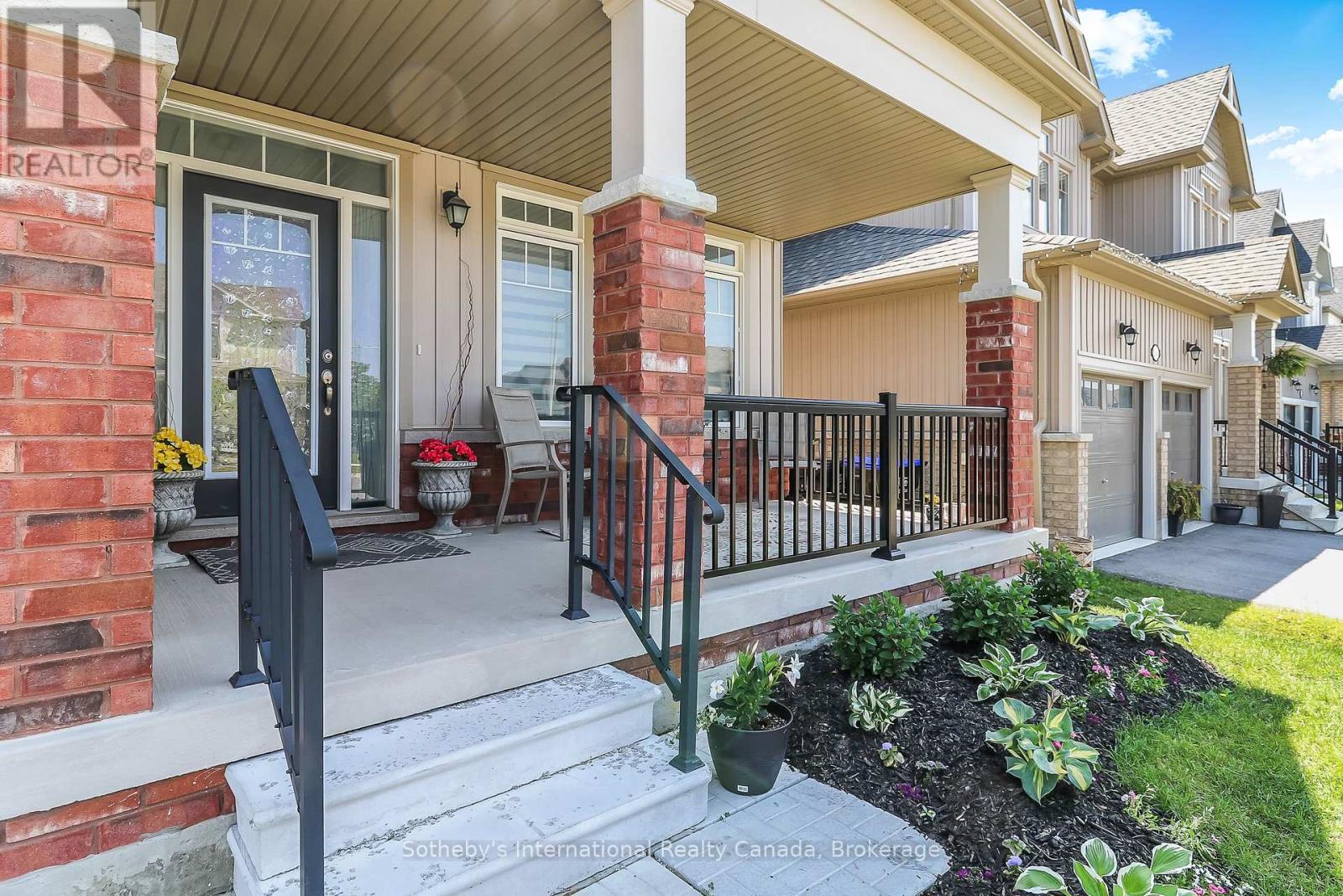 36 Kirby Avenue, Collingwood, Ontario  L9Y 3W8 - Photo 3 - S12224057