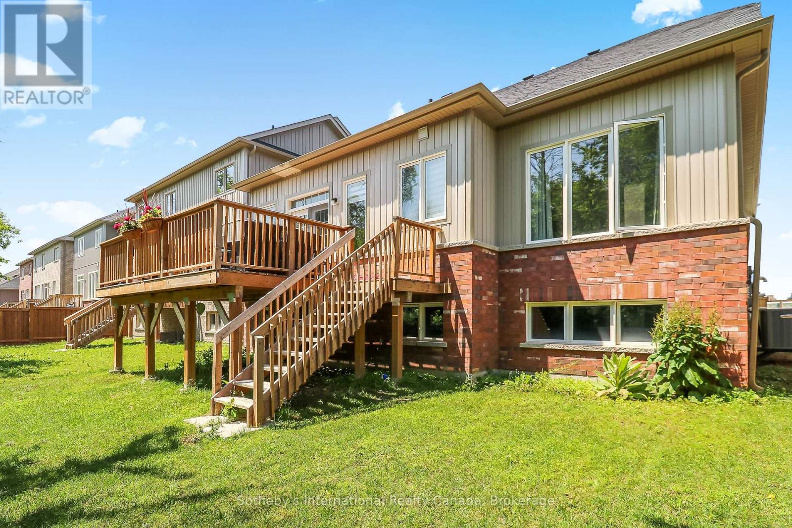 36 Kirby Avenue, Collingwood, Ontario  L9Y 3W8 - Photo 43 - S12224057