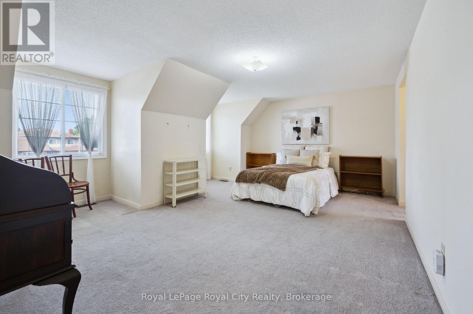 349 Cooper Street, Cambridge, Ontario  N3C 3X8 - Photo 19 - X12224076