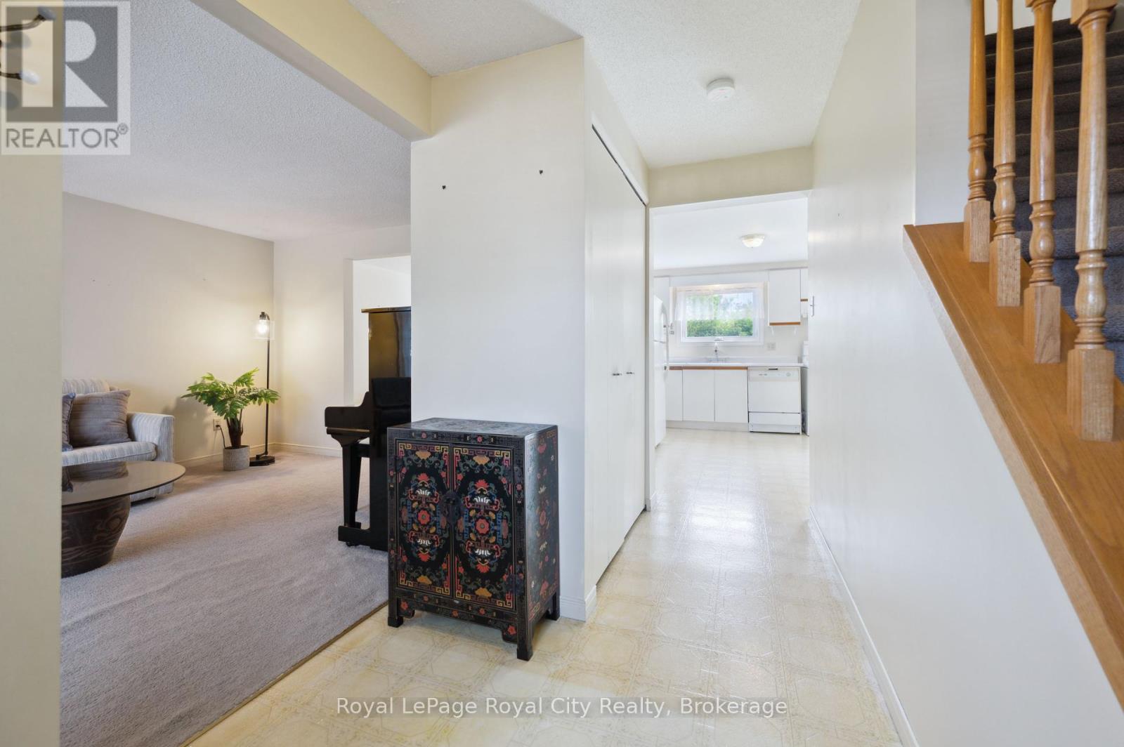 349 Cooper Street, Cambridge, Ontario  N3C 3X8 - Photo 4 - X12224076