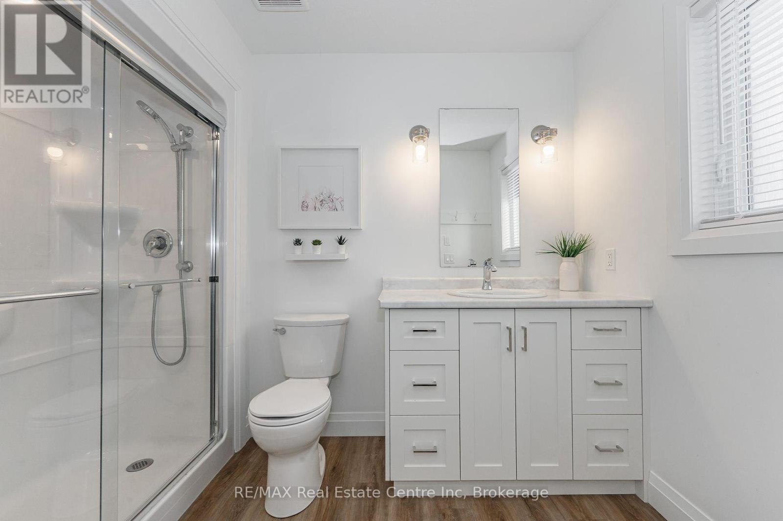 635 King Street, Minto, Ontario  N0G 2P0 - Photo 17 - X12224189