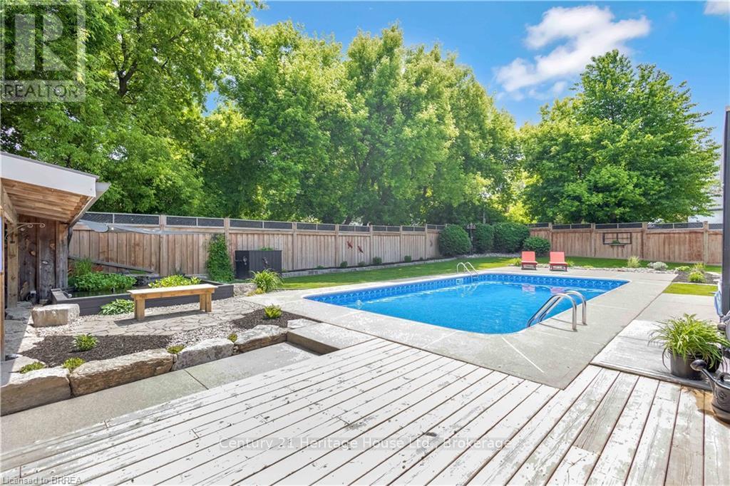 3 Saint Catharine Street, Brant, Ontario  N0E 1A0 - Photo 36 - X12224363