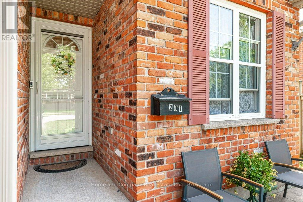 201 King Street, Stratford, Ontario  N5A 4S2 - Photo 2 - X12224439