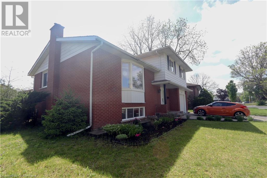 77 Orchard Mill Crescent, Kitchener, Ontario  N2P 1T2 - Photo 3 - 40741633