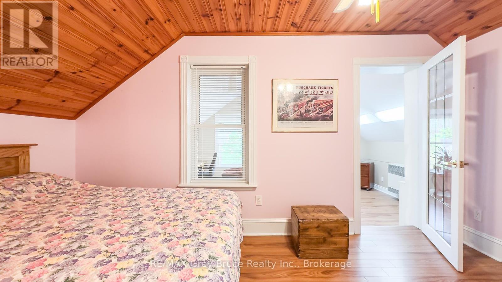 46 Main Street, Arran-Elderslie, Ontario  N0H 2N0 - Photo 27 - X12224441