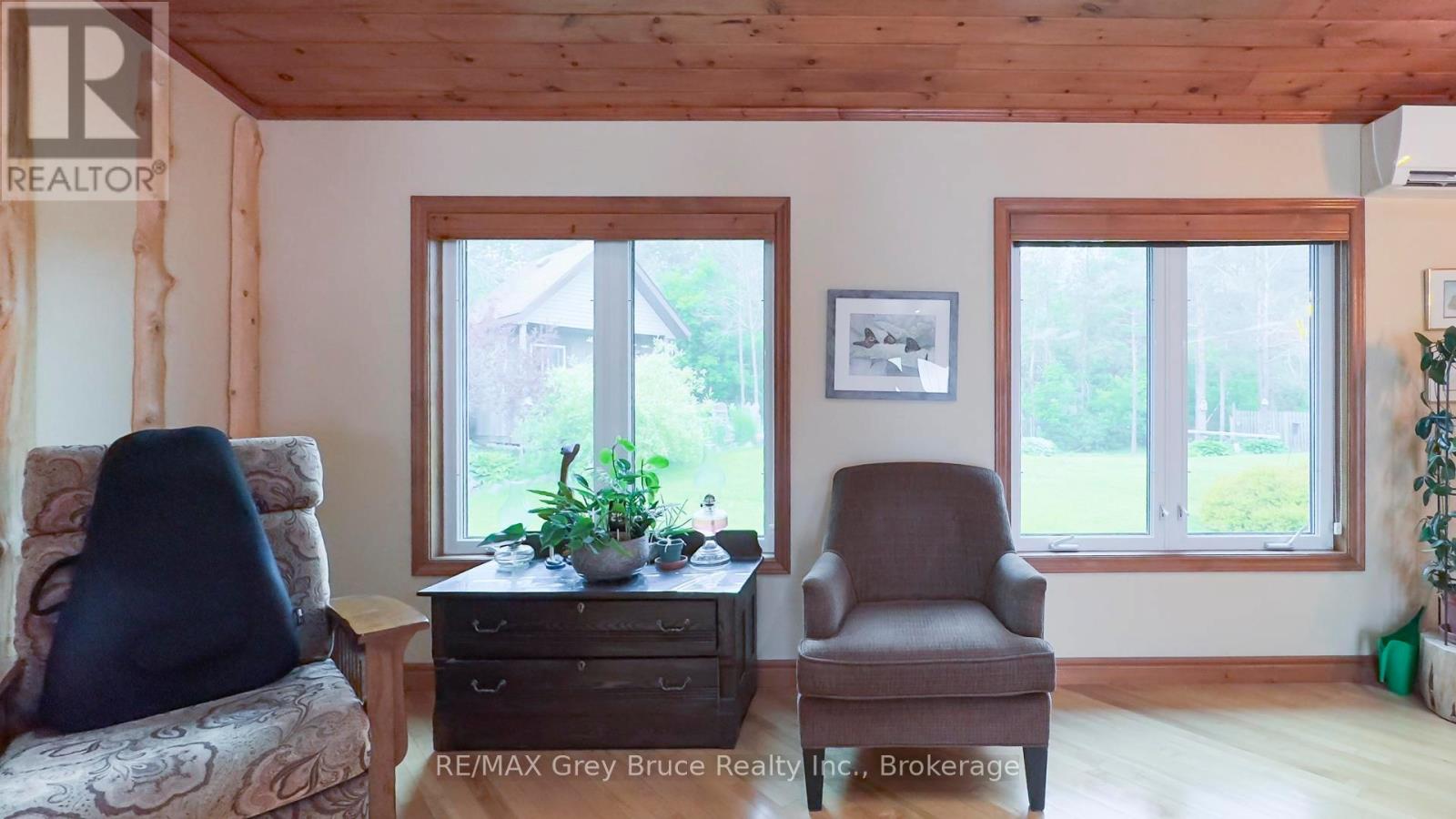 236 Bruce Street, South Bruce Peninsula, Ontario  N0H 2T0 - Photo 14 - X12224444