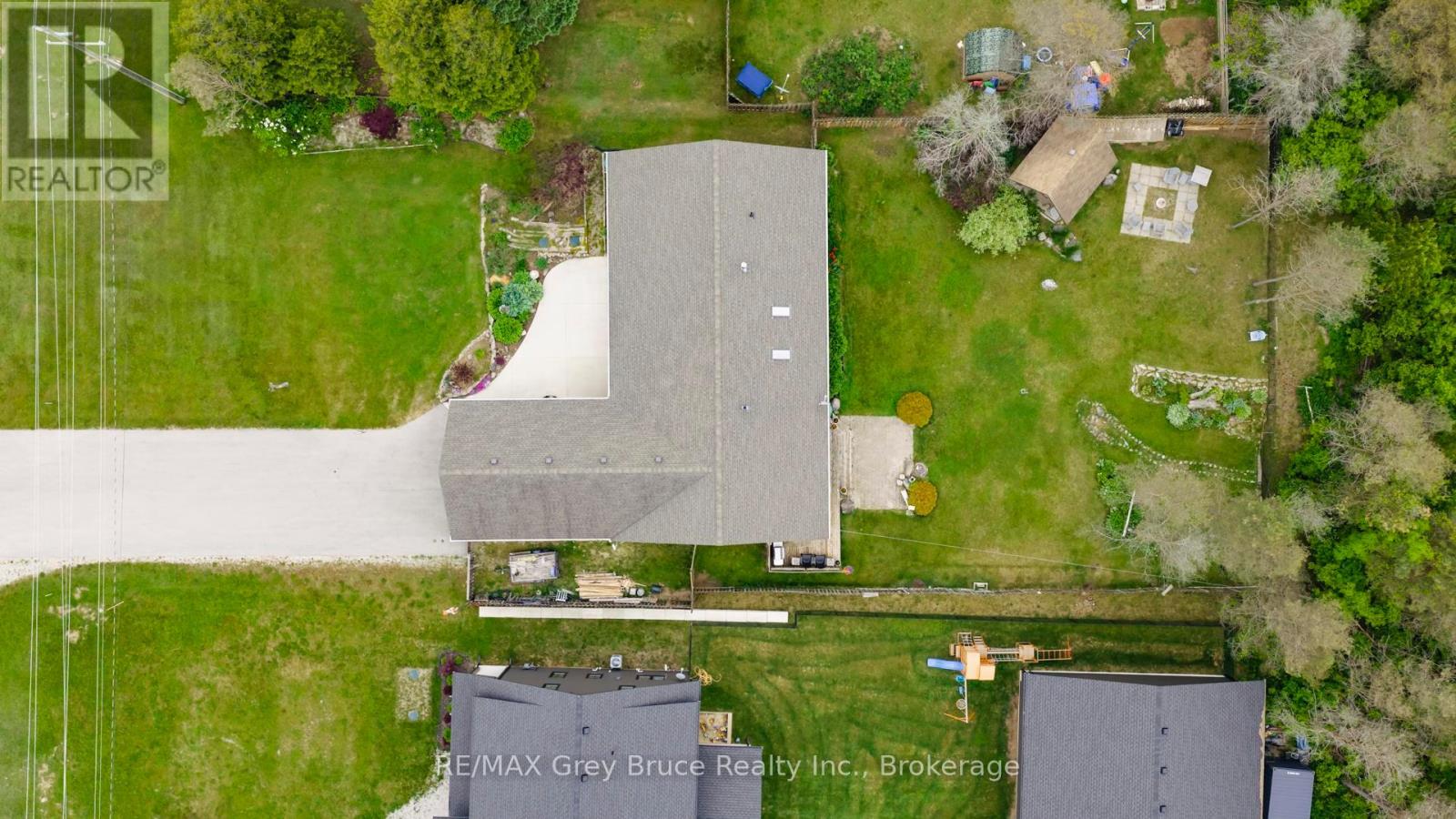 236 Bruce Street, South Bruce Peninsula, Ontario  N0H 2T0 - Photo 36 - X12224444
