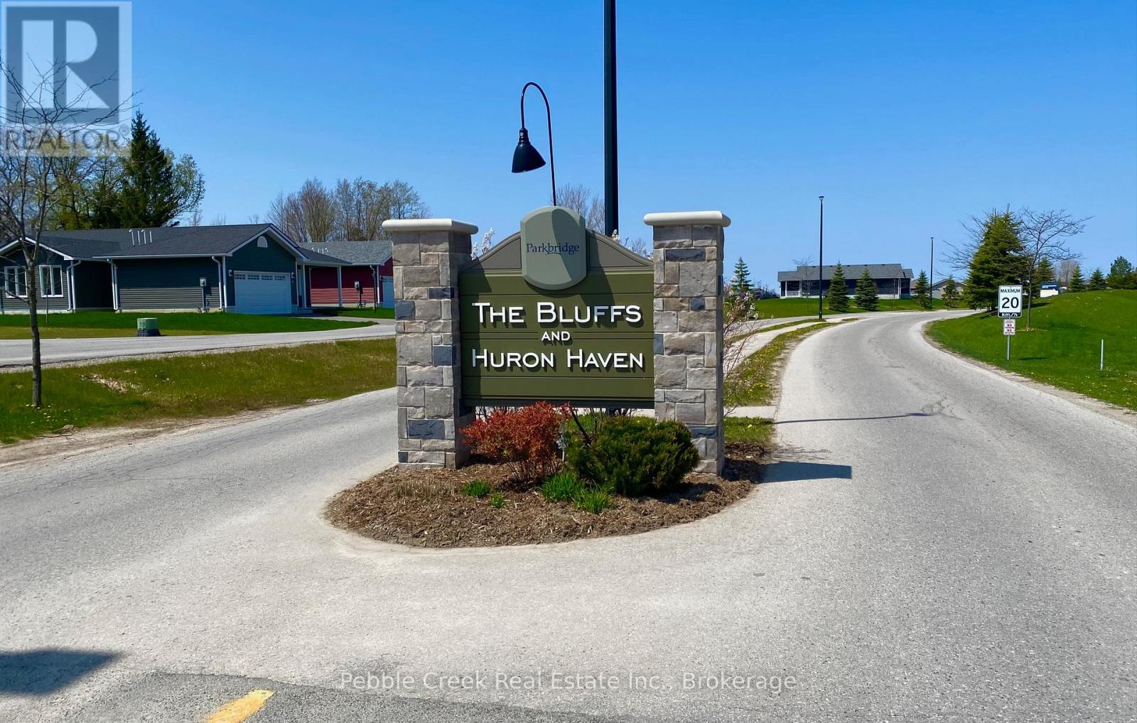263 Lake Breeze Drive, Ashfield-Colborne-Wawanosh, Ontario  N7A 0C6 - Photo 33 - X12224486