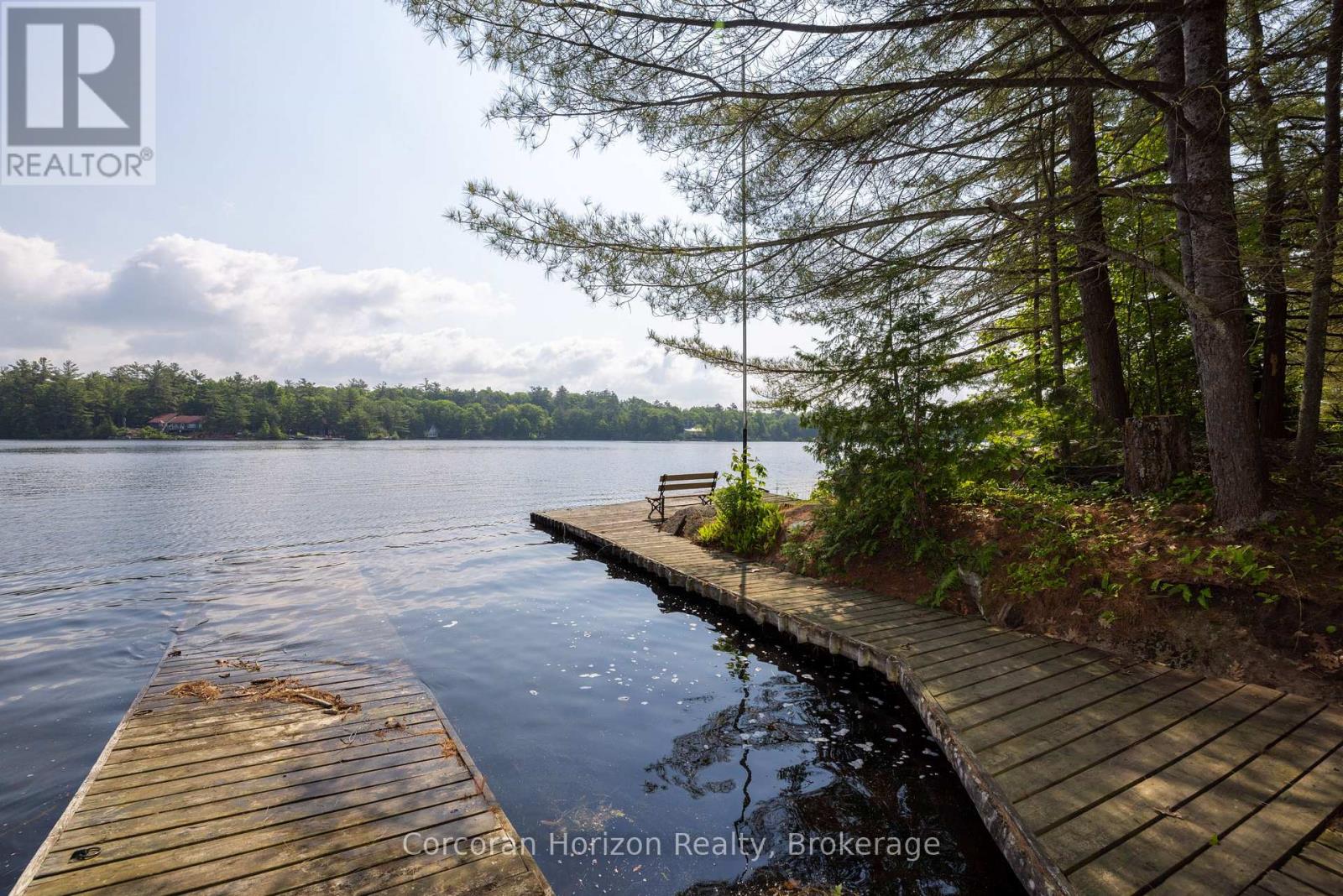 395 Berwick Road, Georgian Bay, Ontario  L0K 1S0 - Photo 8 - X12224492