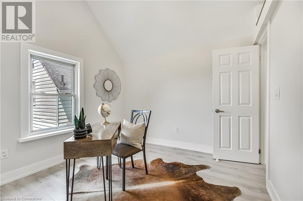 221 Rosslyn Avenue N, Hamilton, Ontario  L8L 7P8 - Photo 23 - 40741744