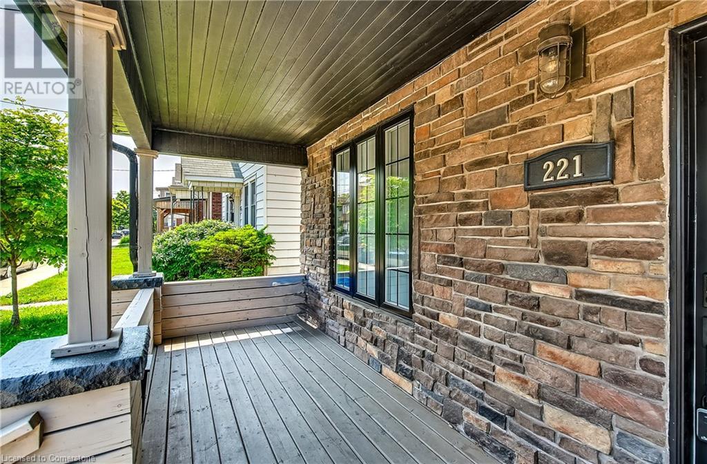 221 Rosslyn Avenue N, Hamilton, Ontario  L8L 7P8 - Photo 4 - 40741744