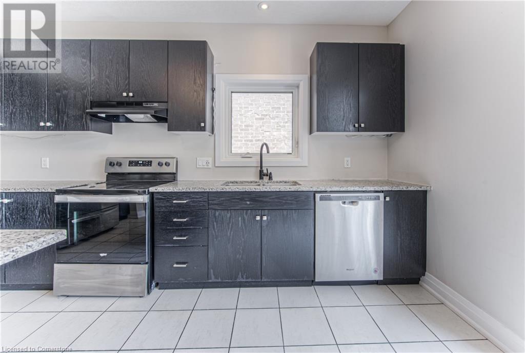 132 Ridgemount Street, Kitchener, Ontario  N2P 0K4 - Photo 12 - 40741664