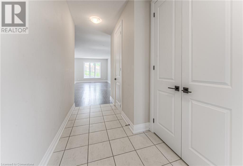 132 Ridgemount Street, Kitchener, Ontario  N2P 0K4 - Photo 5 - 40741664