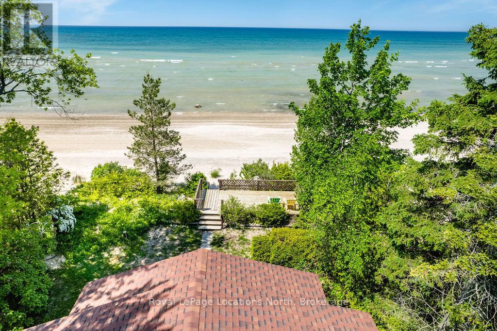 1864 Shore Lane, Wasaga Beach, Ontario  L9Z 1V2 - Photo 10 - S12224586