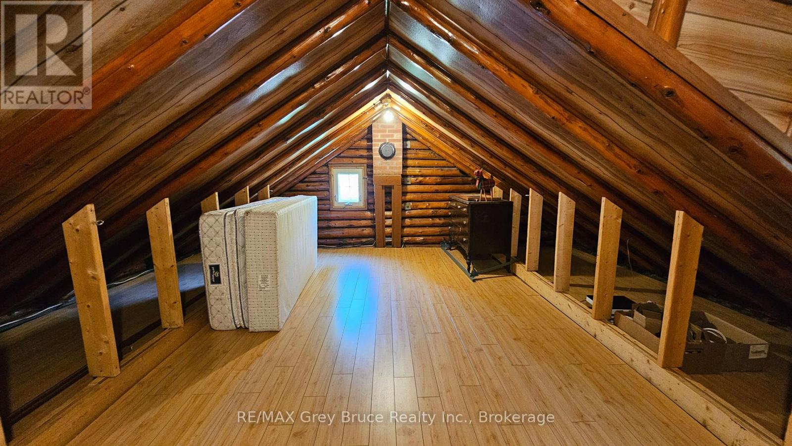 18 Stokes River Road, Northern Bruce Peninsula, Ontario  N0H 2M0 - Photo 17 - X12224684