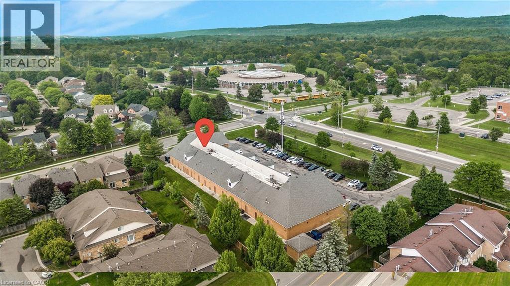 2 Castlewood Boulevard Unit# 12, Dundas, Ontario  L9H 7M8 - Photo 17 - 40741937