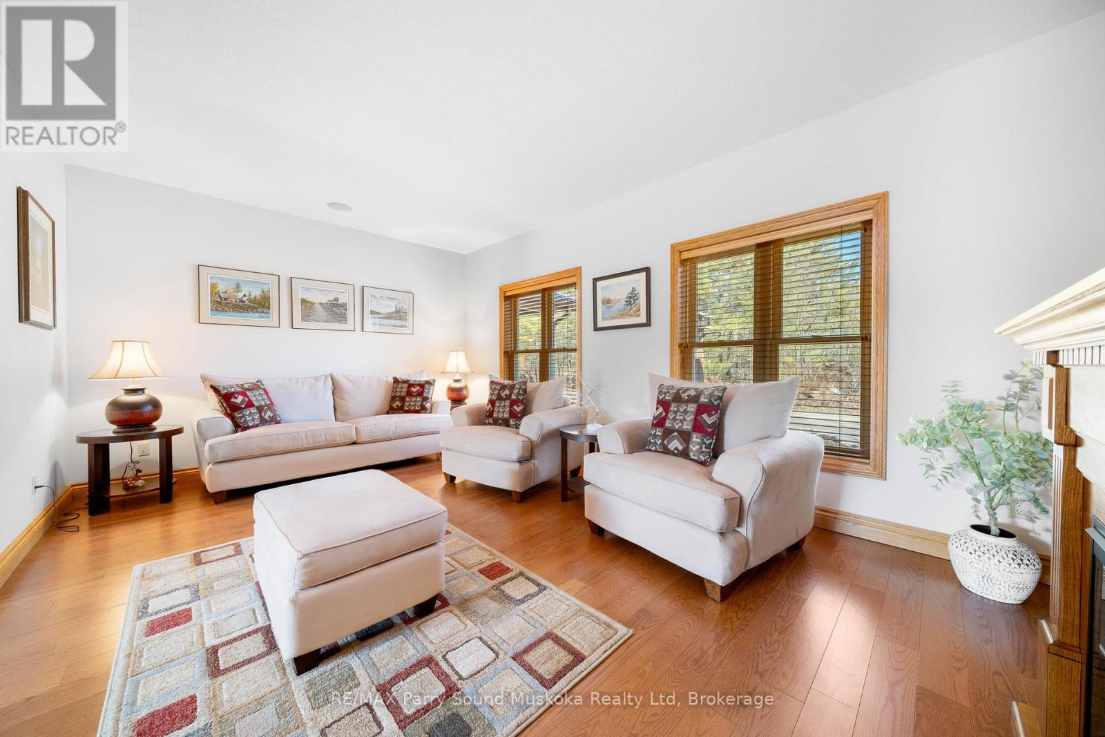 217 South Shore Road, The Archipelago, Ontario  P0G 1K0 - Photo 15 - X12224735