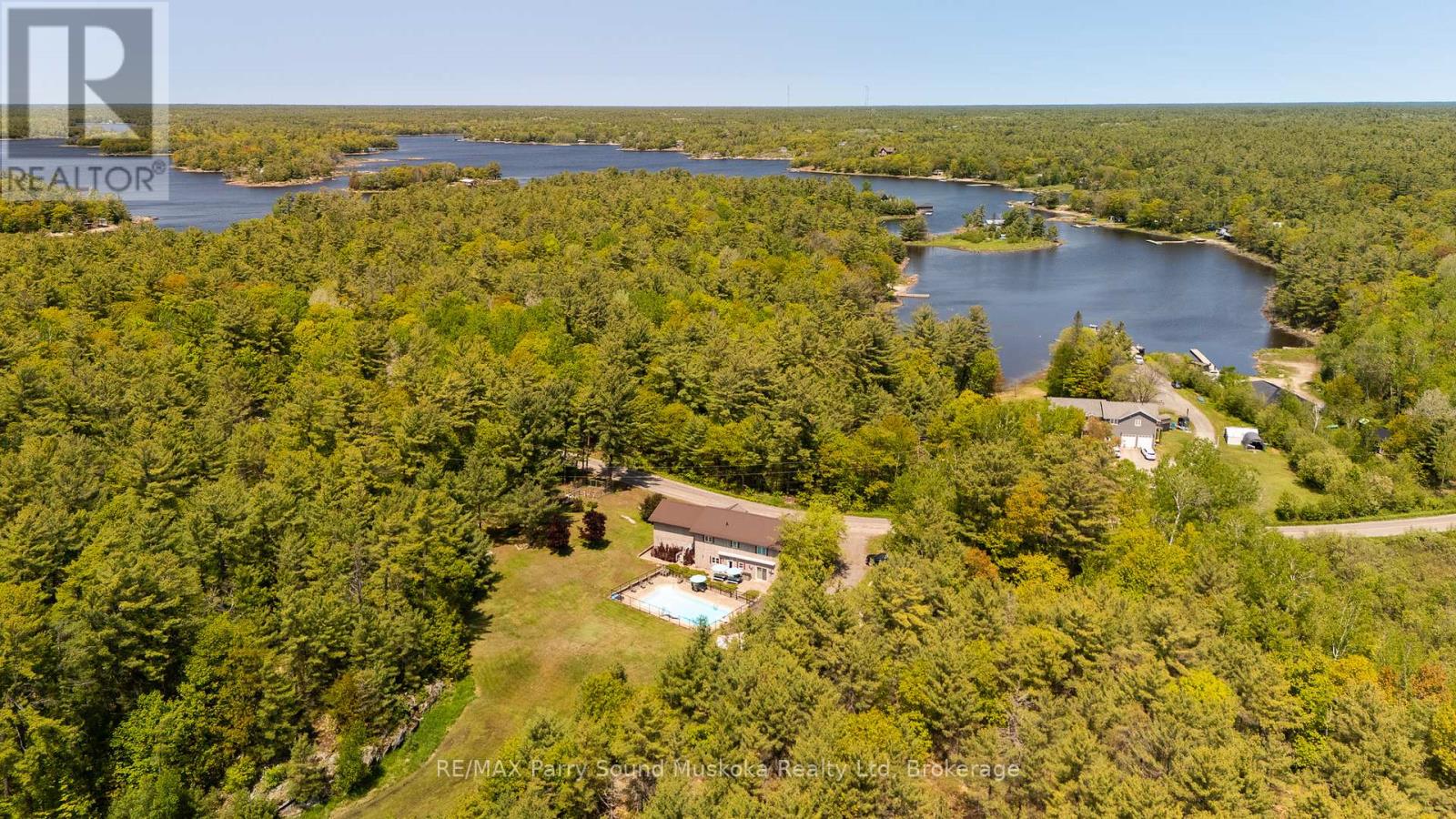 217 South Shore Road, The Archipelago, Ontario  P0G 1K0 - Photo 4 - X12224735
