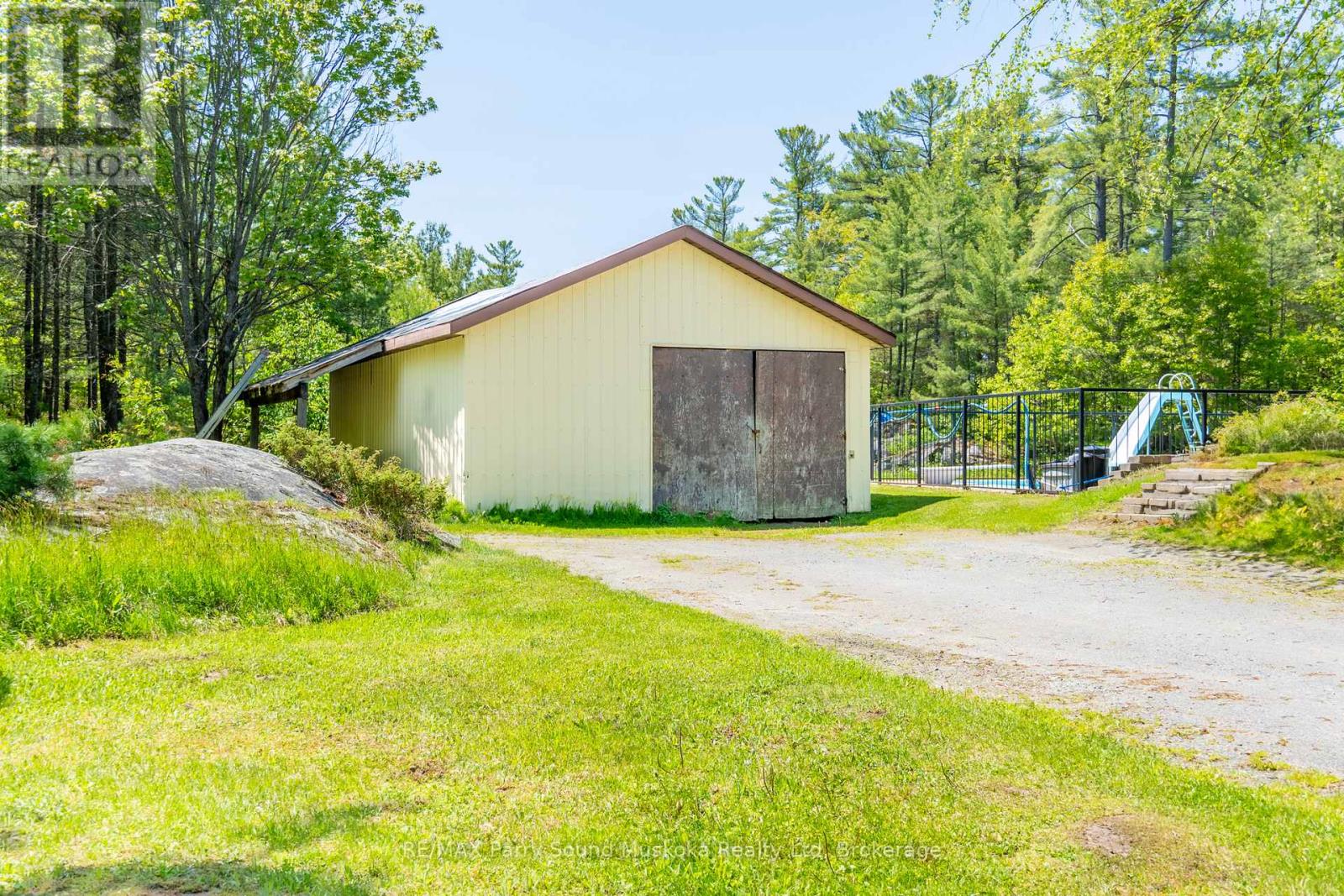 217 South Shore Road, The Archipelago, Ontario  P0G 1K0 - Photo 46 - X12224744