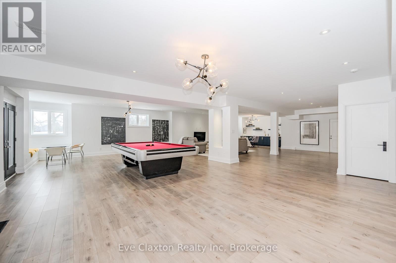 4507 Wellington Rd. 32, Puslinch, Ontario  N3C 2V4 - Photo 37 - X12224821