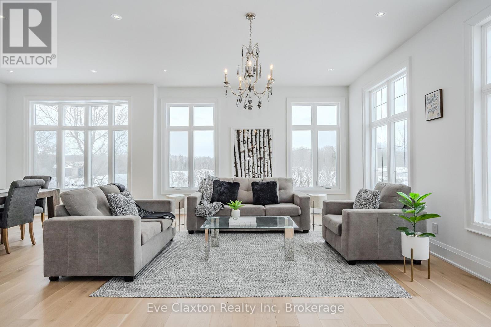4507 Wellington Rd. 32, Puslinch, Ontario  N3C 2V4 - Photo 8 - X12224821