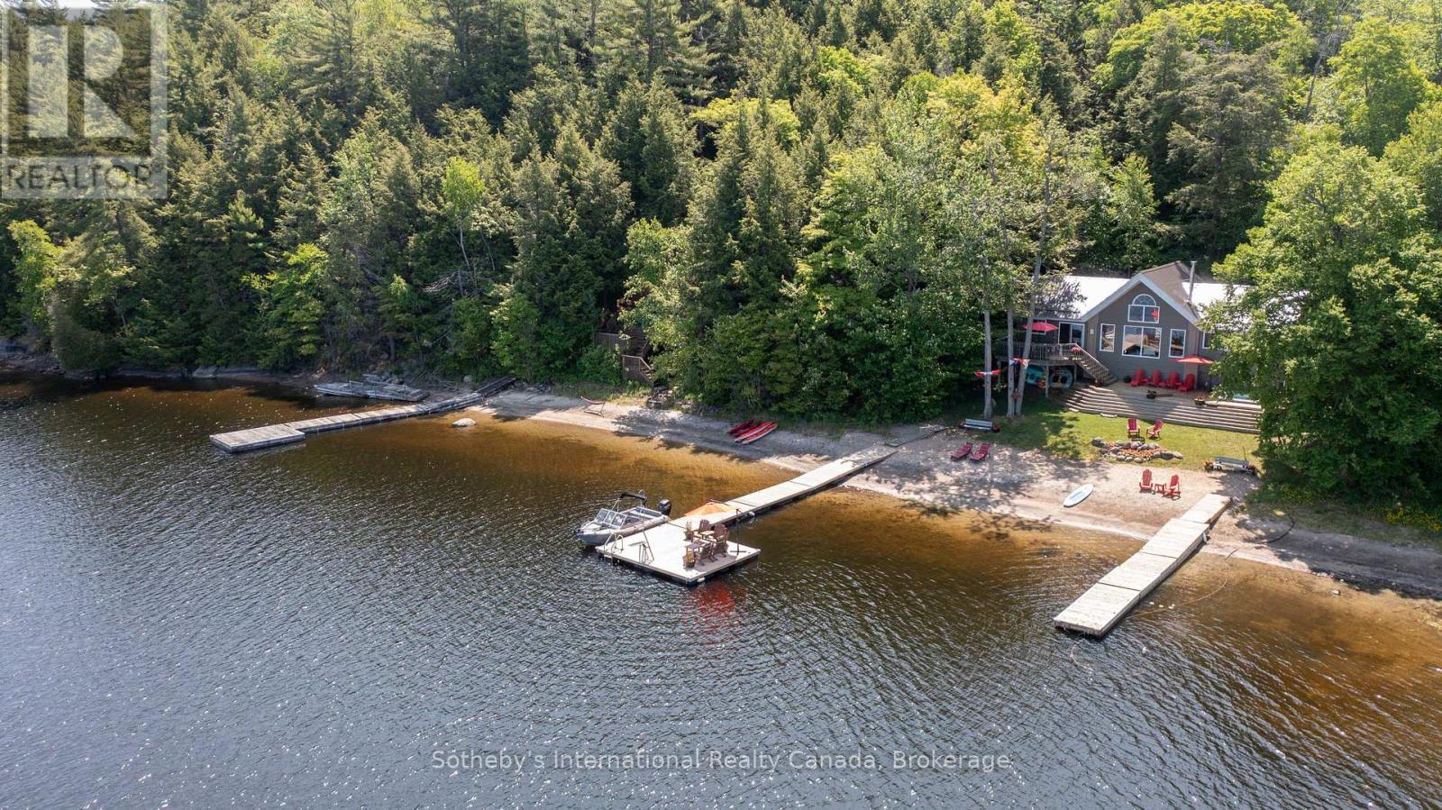 71 ISABELLA (B717) ISLAND, The Archipelago, Ontario