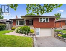 126 ELKINGTON Drive, Kitchener, Ontario