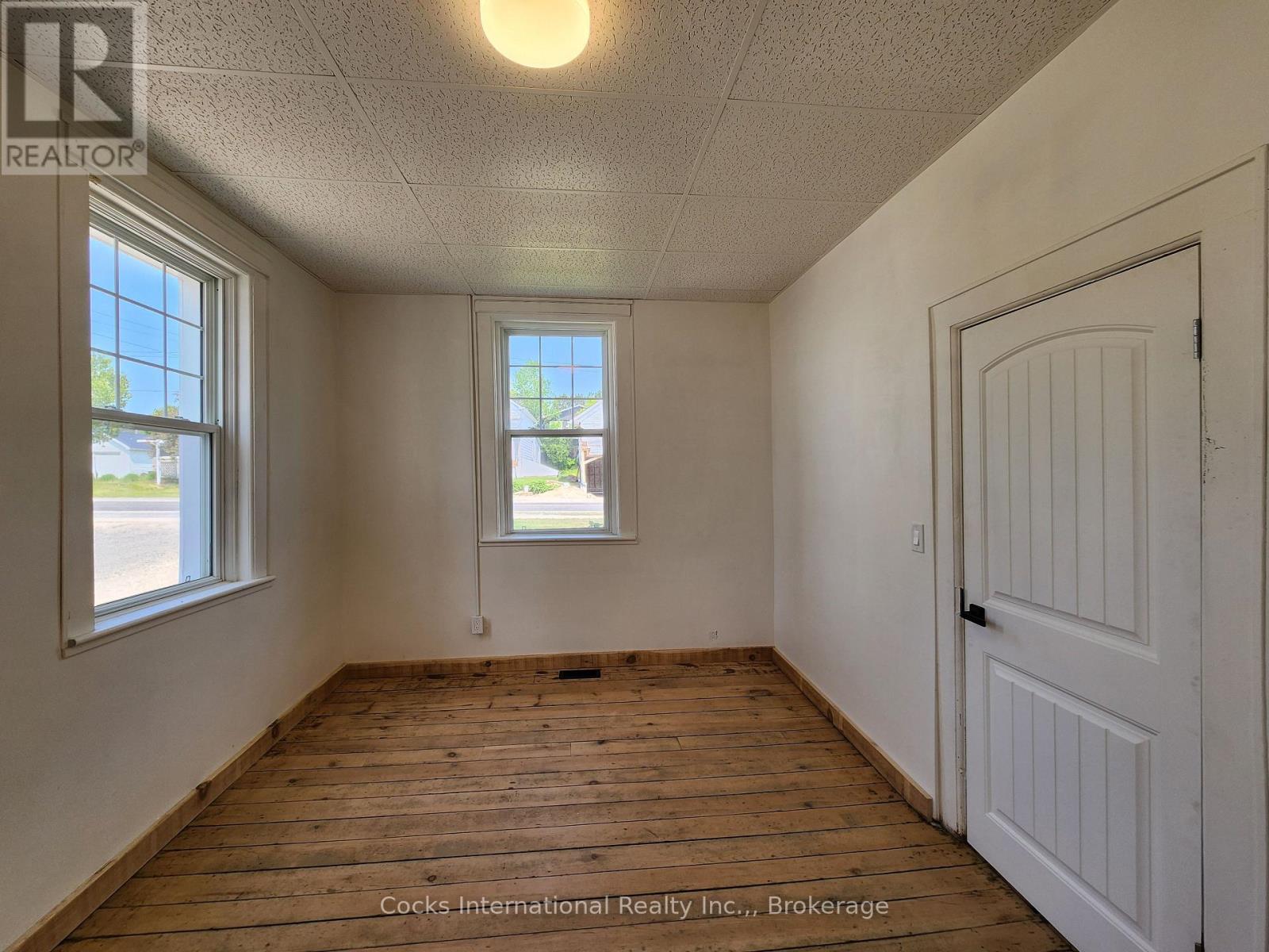13 Main Street, Sundridge, Ontario  P0A 1Z0 - Photo 19 - X12224960