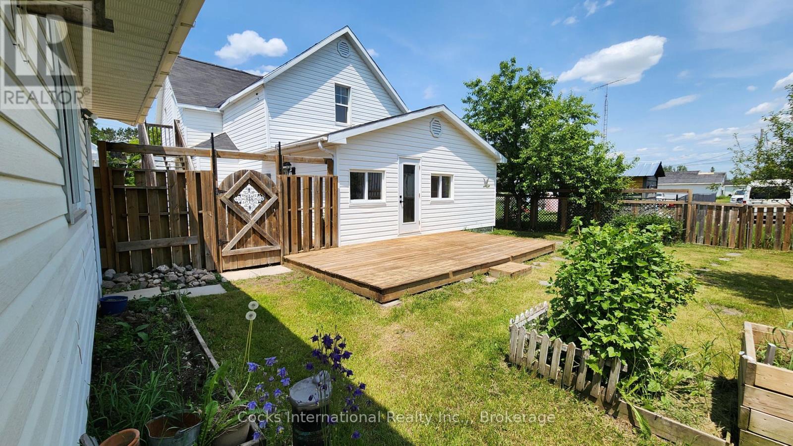 13 Main Street, Sundridge, Ontario  P0A 1Z0 - Photo 40 - X12224960