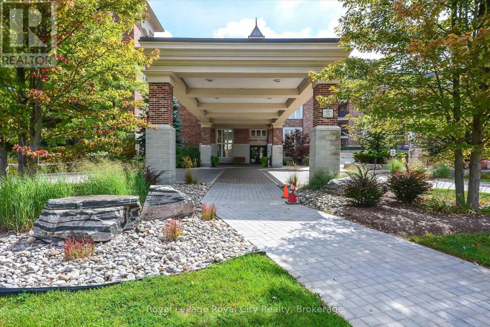 112 - 71 Bayberry Drive, Guelph, Ontario  N1G 5K9 - Photo 4 - X12224982
