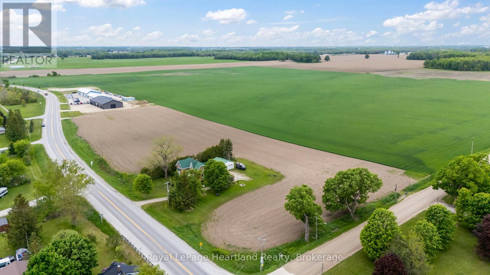 82907 Gorrie Line, Howick, Ontario  N0G 1X0 - Photo 5 - X12225017