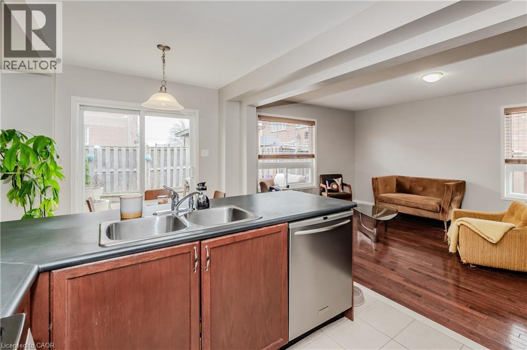 22 Albery Road, Brampton, Ontario  L7A 0K7 - Photo 10 - 40741485
