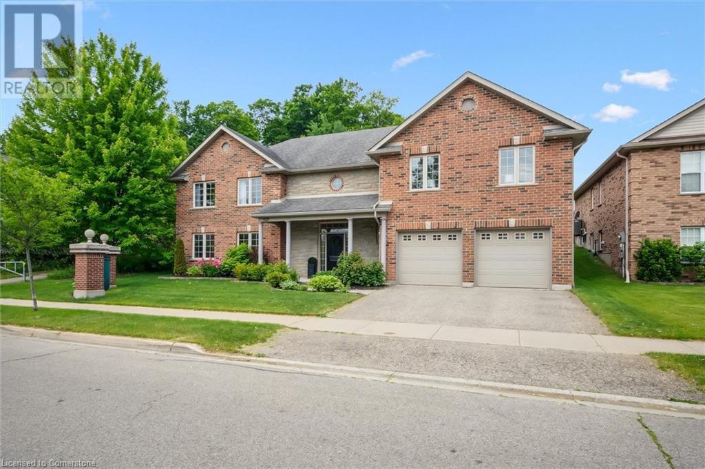 621 Munich Circle, Waterloo, Ontario  N2V 2L6 - Photo 2 - 40739980