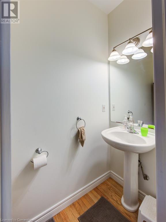 979 Queensborough Court, London, Ontario  N6G 5K1 - Photo 11 - 40739031