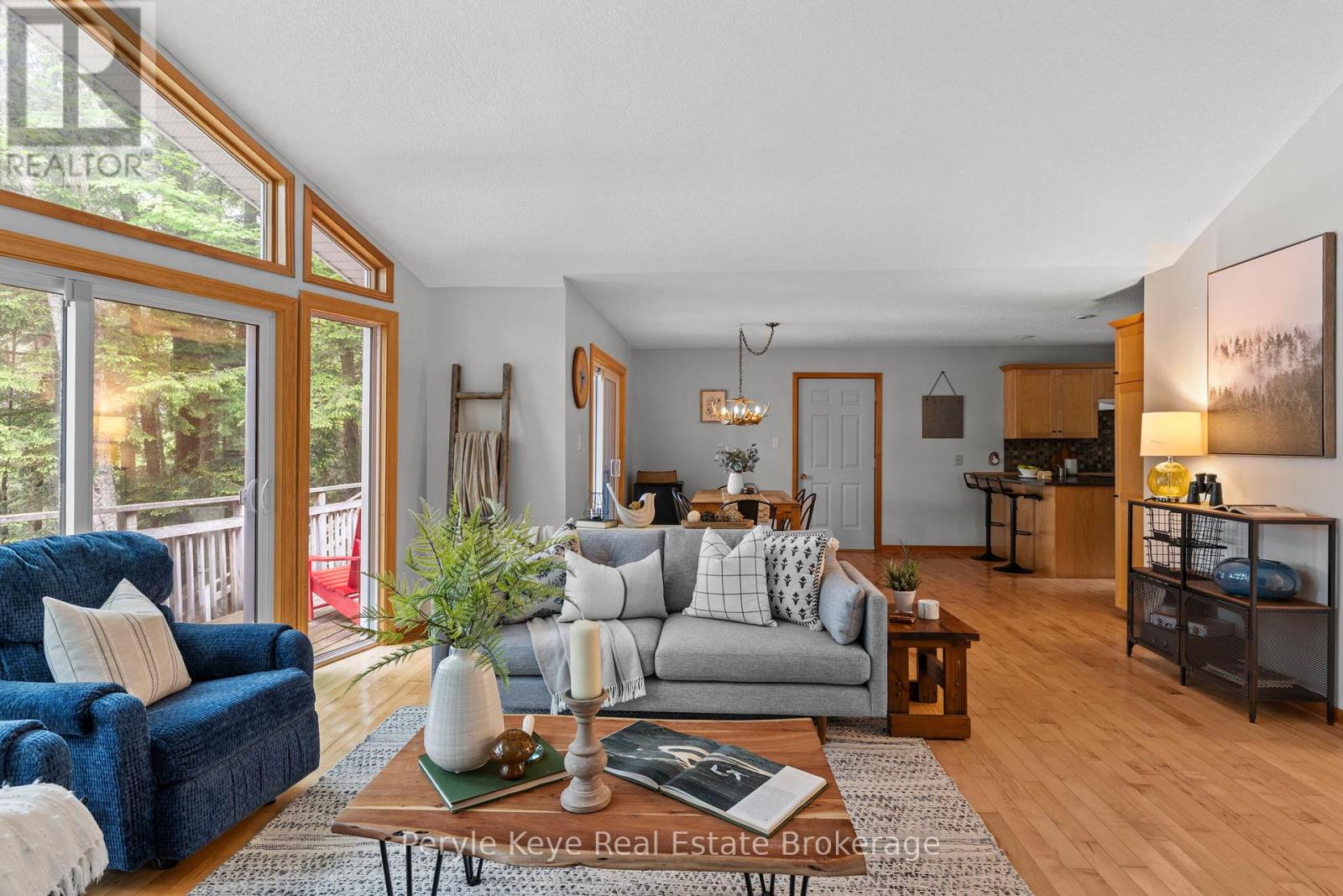 1230 Lakeshore Drive S, Bracebridge, Ontario  P1L 1X3 - Photo 13 - X12225282