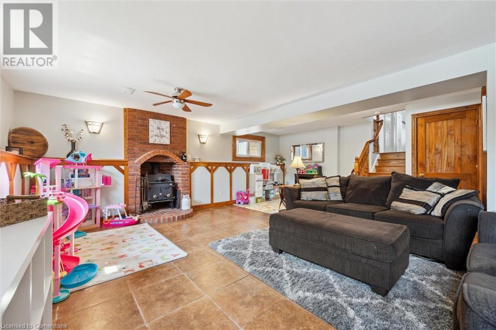 98 Williamson Drive, Caledonia, Ontario  N3W 1A6 - Photo 21 - 40734445