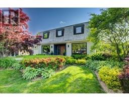 75 SOMERSET Crescent, Waterloo, Ontario