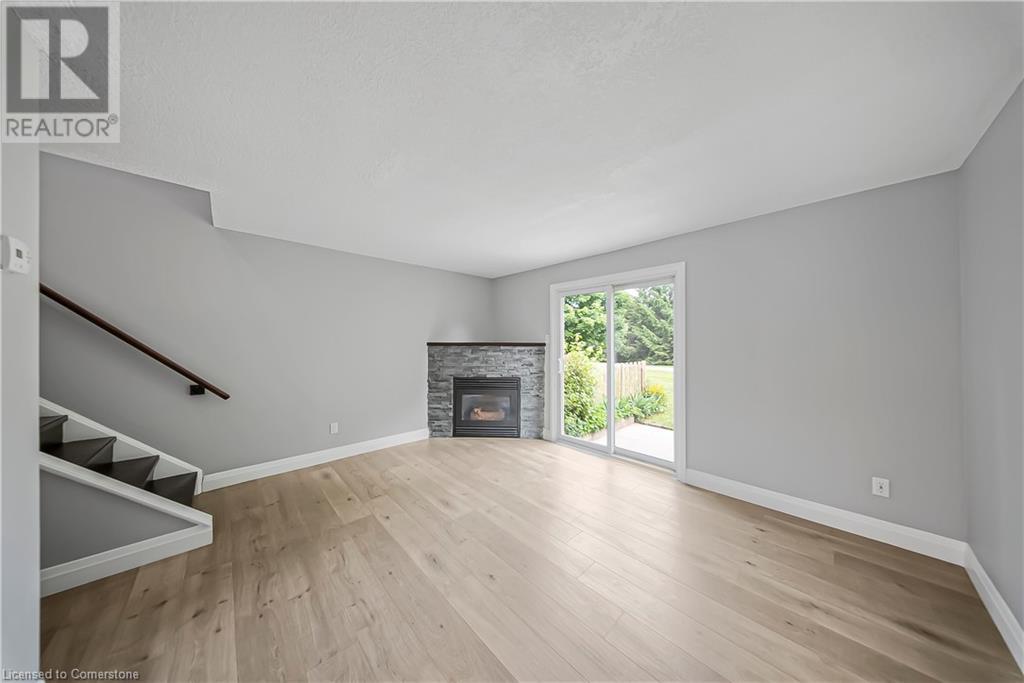 750 Erinbrook Drive Unit# 14, Kitchener, Ontario  N2E 2S7 - Photo 13 - 40730804