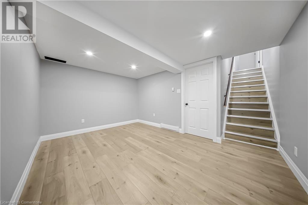 750 Erinbrook Drive Unit# 14, Kitchener, Ontario  N2E 2S7 - Photo 22 - 40730804
