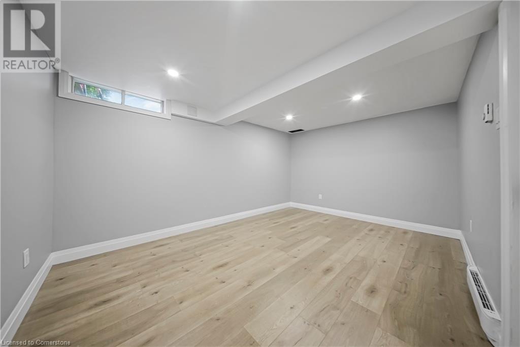 750 Erinbrook Drive Unit# 14, Kitchener, Ontario  N2E 2S7 - Photo 23 - 40730804