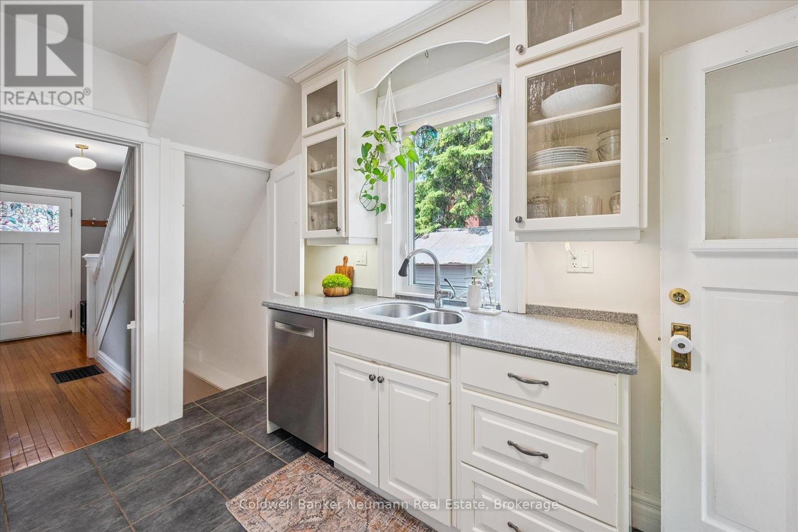 123 Exhibition Street, Guelph, Ontario  N1H 4R3 - Photo 35 - X12225468