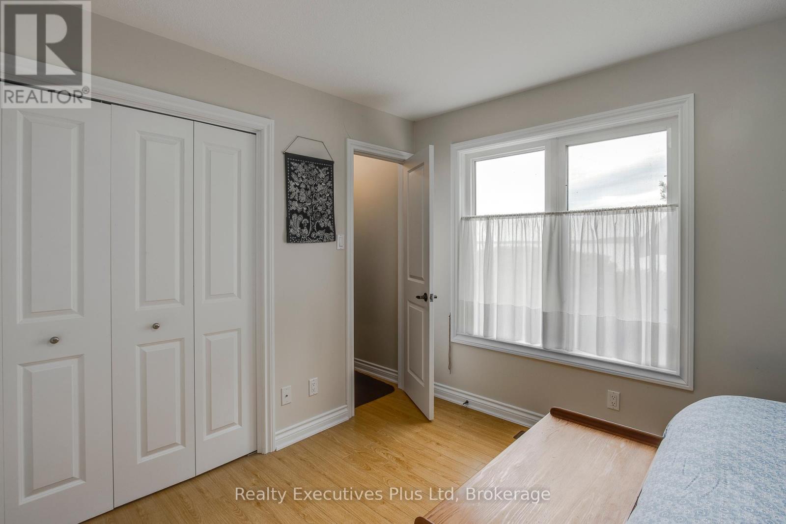 29 Iroquois Crescent, Tiny, Ontario  L9M 0C6 - Photo 20 - S12225586