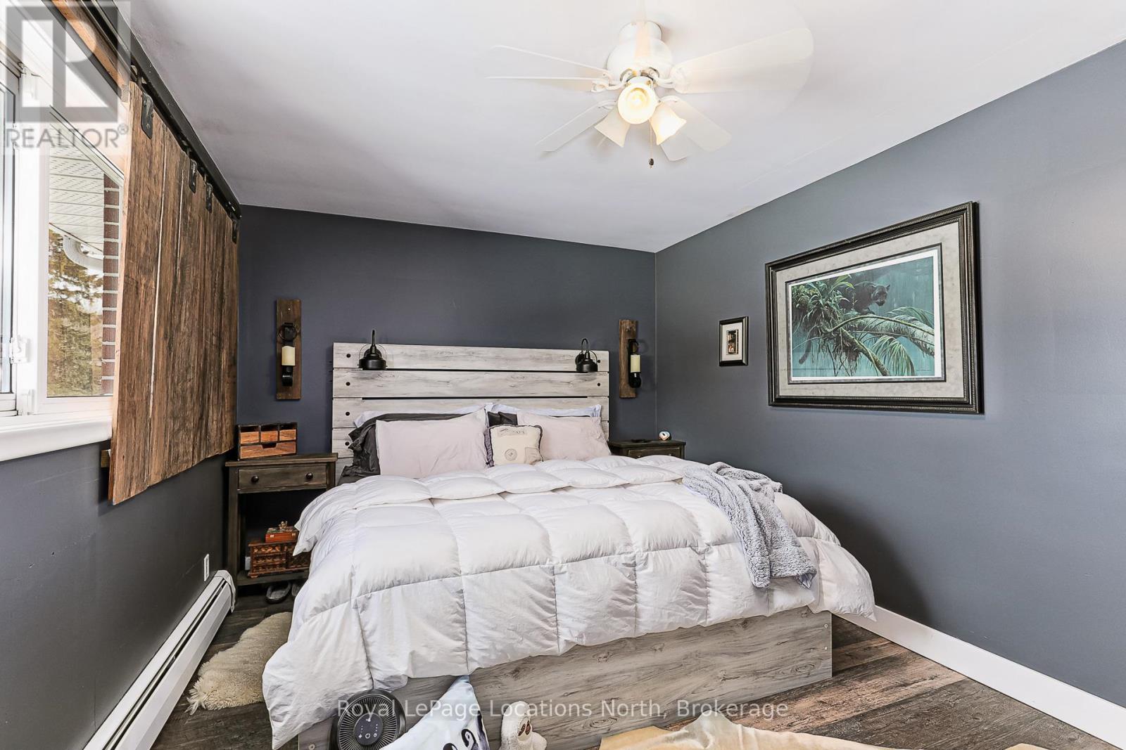 128 Montgomery Street, Meaford, Ontario  N4L 1C4 - Photo 20 - X12225614
