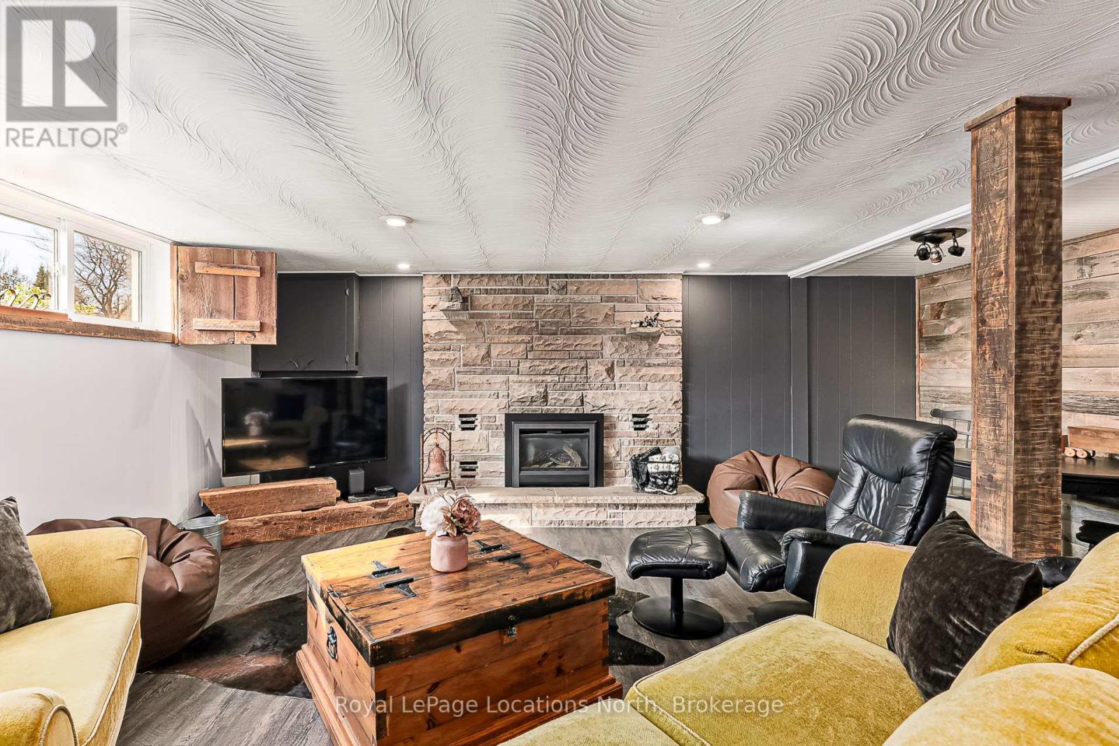128 Montgomery Street, Meaford, Ontario  N4L 1C4 - Photo 25 - X12225614