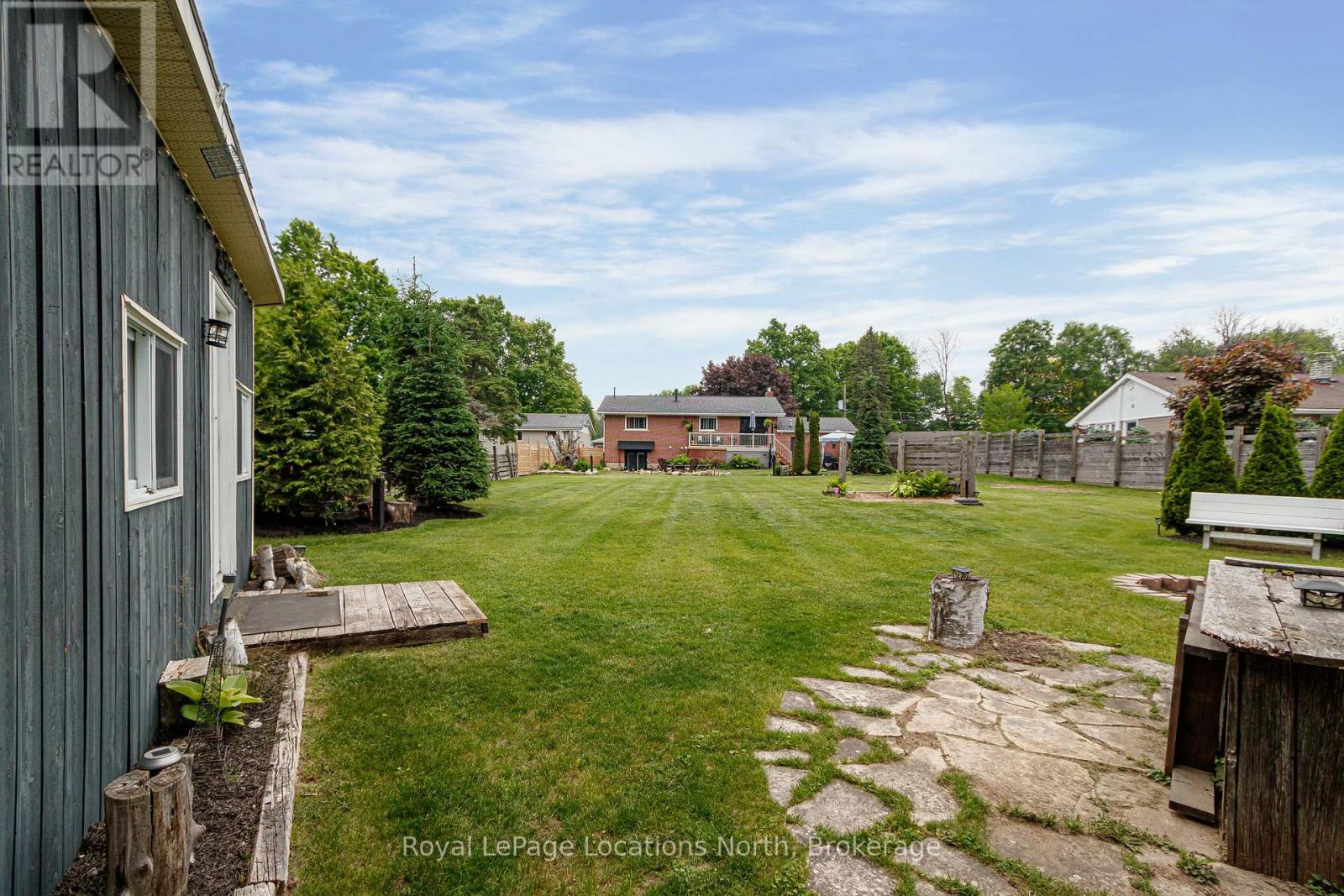 128 Montgomery Street, Meaford, Ontario  N4L 1C4 - Photo 4 - X12225614