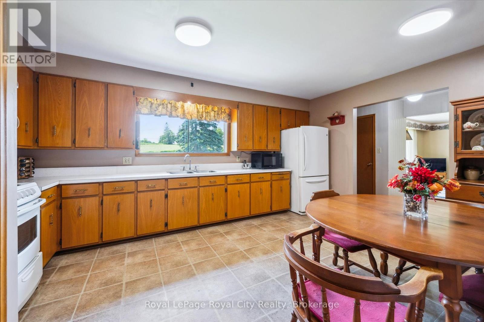 7298 Wellington Rd 30, Guelph/eramosa, Ontario  N1H 6J2 - Photo 10 - X12225677