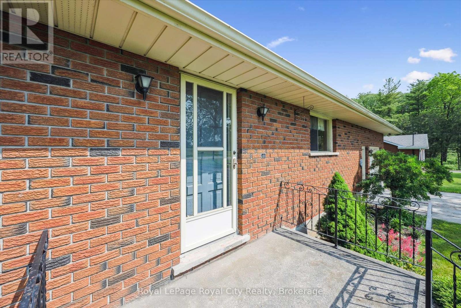 7298 Wellington Rd 30, Guelph/eramosa, Ontario  N1H 6J2 - Photo 4 - X12225677